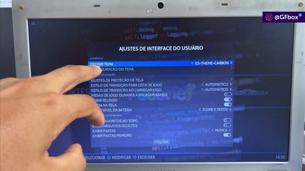 selecionando a opção definir temas no Batocera para a instalação do tema escolhido