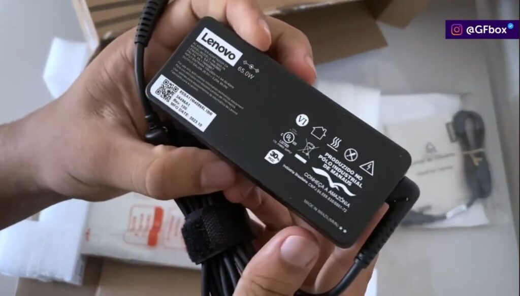 carregador do Lenovo Ideapad 1i